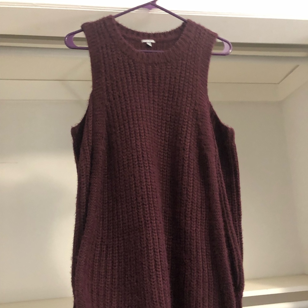 Long Charlotte Russe Shoulder Cut Out Sweater Burgundy Smoke Free Home 32ins lg